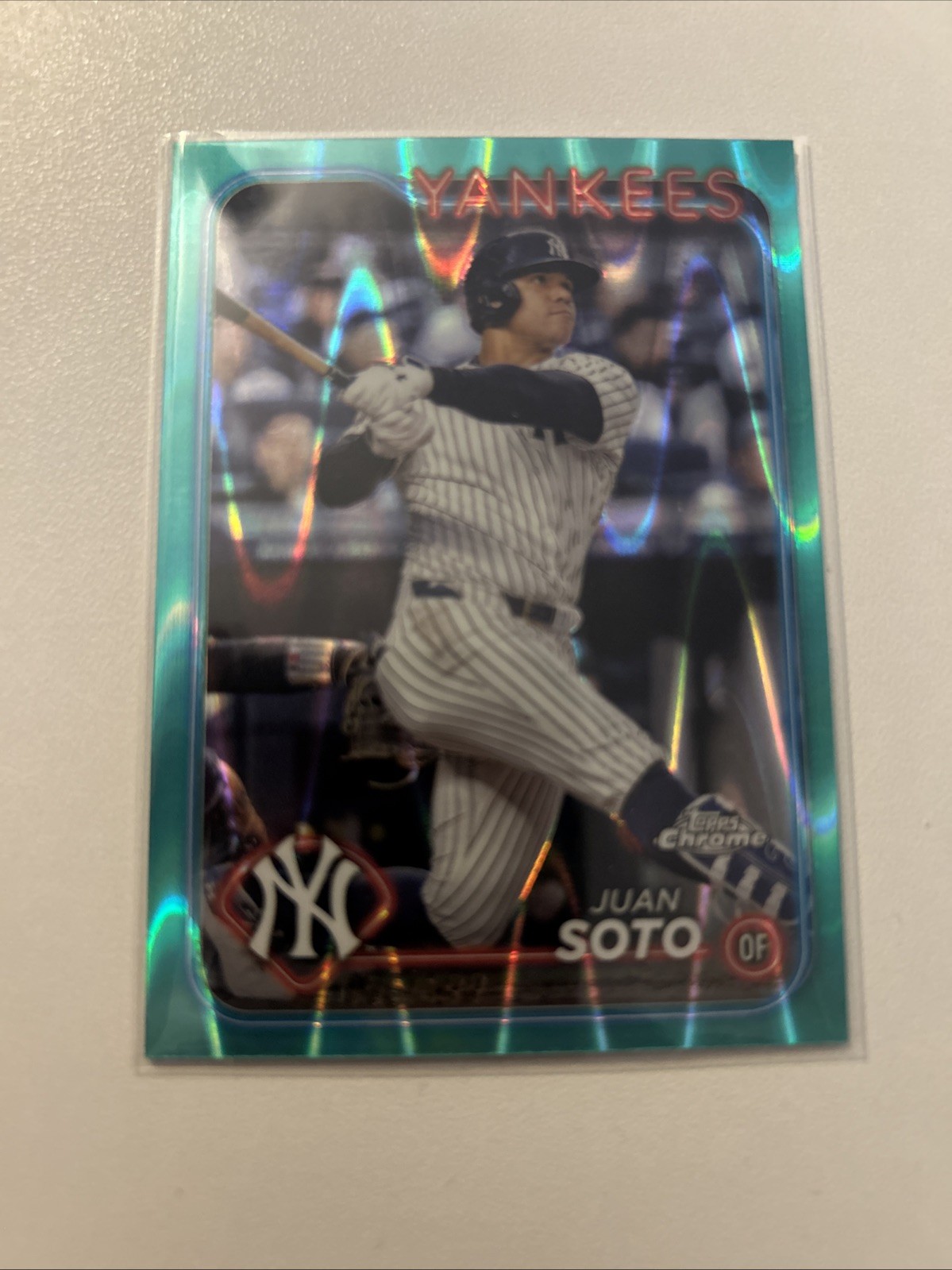 2024 Topps Chrome - Juan Soto #150 Aqua Raywave Refractor /199