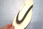 Bruno Cucinelli size 36 ivory leather and silver metallic flip flops — photo 6