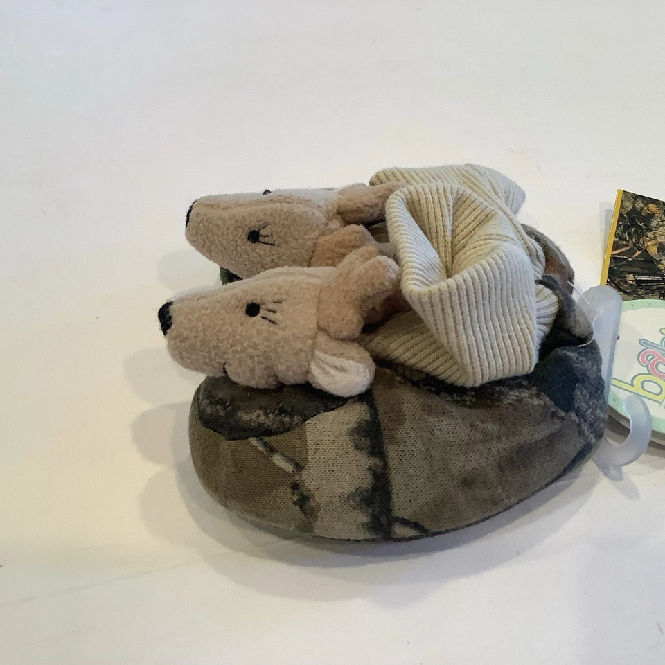 Botas de bebê RealTree Hardwoods cinza 3D cabeças de veado tamanho XS 0-3 meses punho NOVO - Imagem 2 de 4