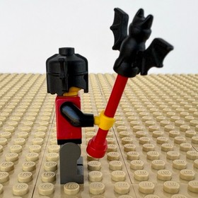 LEGO Castle Fright Knights: Bat Lord Basil BAT STAFF cas022 6097 NIGHT LORD 1997