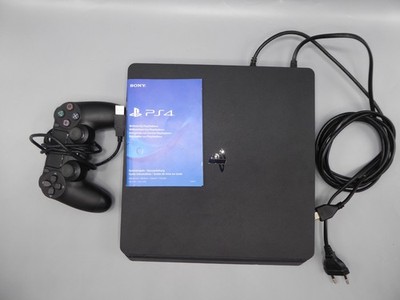 Play Station 4 PS4 Konsole mit OVP