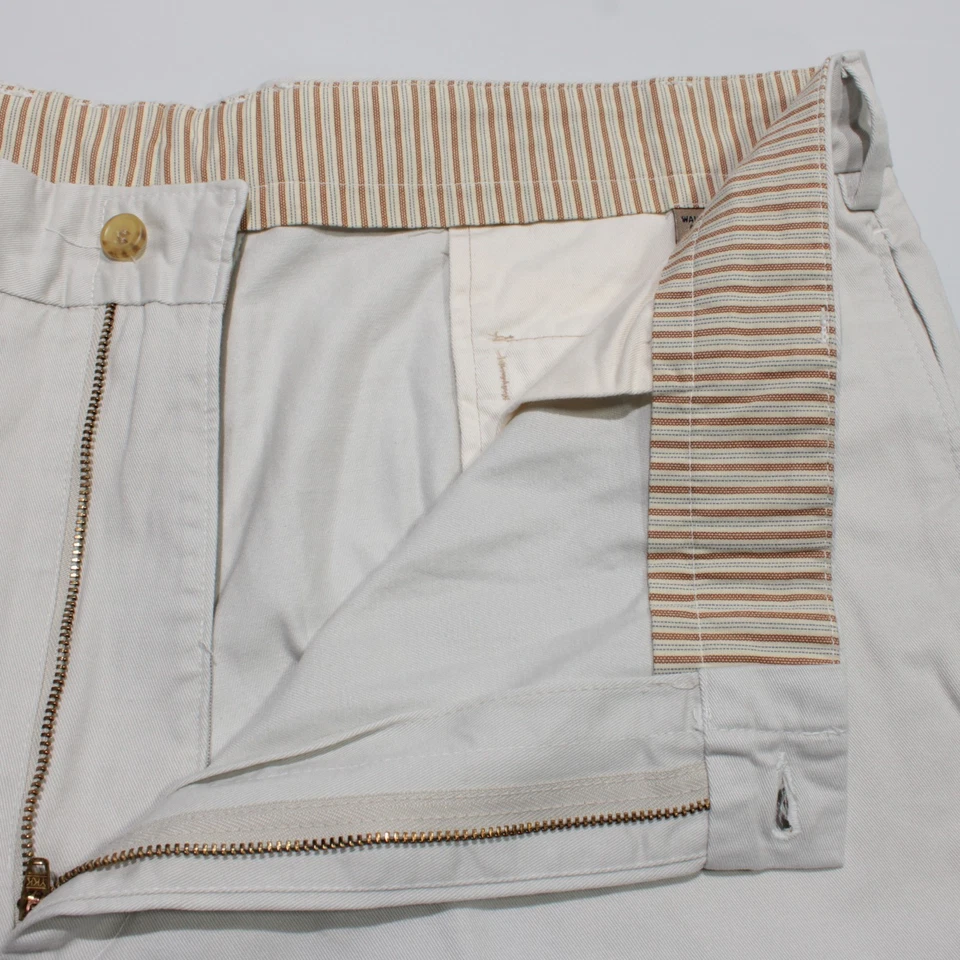 Bills Khakis NWD Chinos / Casual Pants Size 42 US Classic Fit in Light Gray - Image 3 of 4