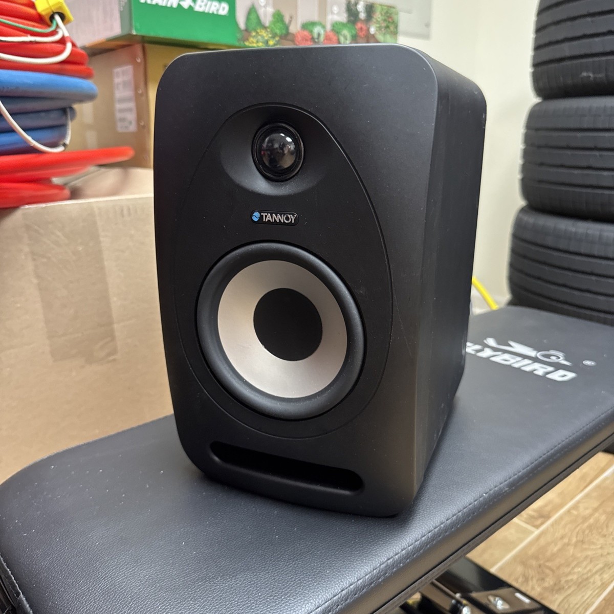 配信機器・PA機器・レコーディング機器 TANNOY REVEAL 502 Tannoy Reveal 502 5-inch Powered Studio Monitor W/ Original Box | eBay