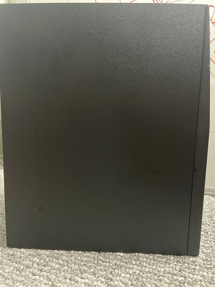 Reparación de monitor de estudio Adam A7X para piezas envío internacional - vendedor de confianza Foto 4 de 4