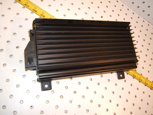 Mercedes Late models W140 S Class BOSE in trunk Genuine OEM 1 Amplifier,Type #2 - Picture 12 of 12