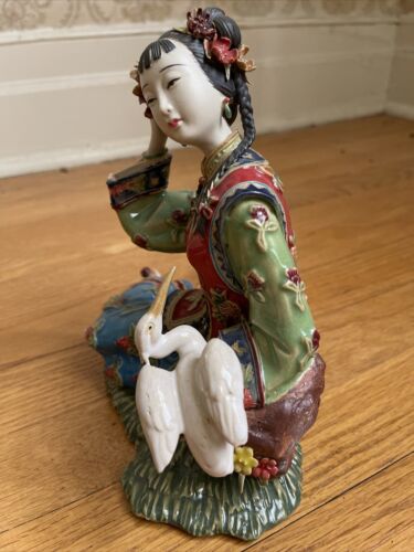 Chinese Wucai Porcelain Pottery Xishi Classical Beautiful Woman Geisha Figurine - Picture 2 of 8