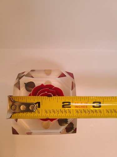 Vintage MCM Bircraft Plexiglas rote Rose Briefbeschwerer Mid-Century handgeschnitzt & farbig - Bild 4 von 6
