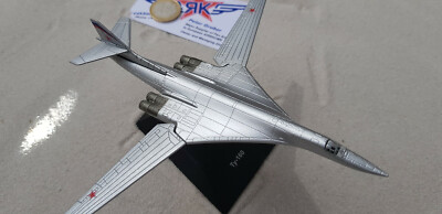 TU - 160 CCCP Russian Jet  Metall Fertigmodell   / Avion  Aircraft YAKAiR 