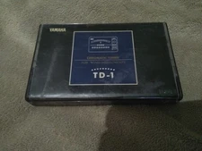 yamaha woodwind TD-1 chromatic tuner