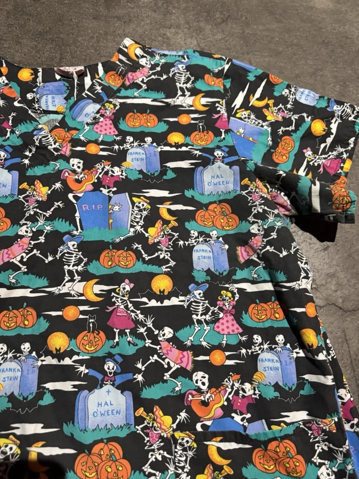 Vintage Halloween Skeleton Scrubs 3X - Image 2 of 4