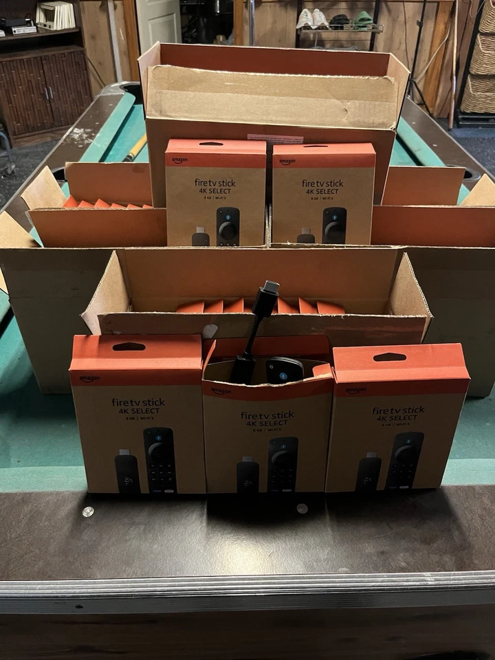 Amazon Fire TV Stick 4K UHD Reproductor multimedia de transmisión y control remoto Alexa ~ NUEVO SELLADO Foto 2 de 2