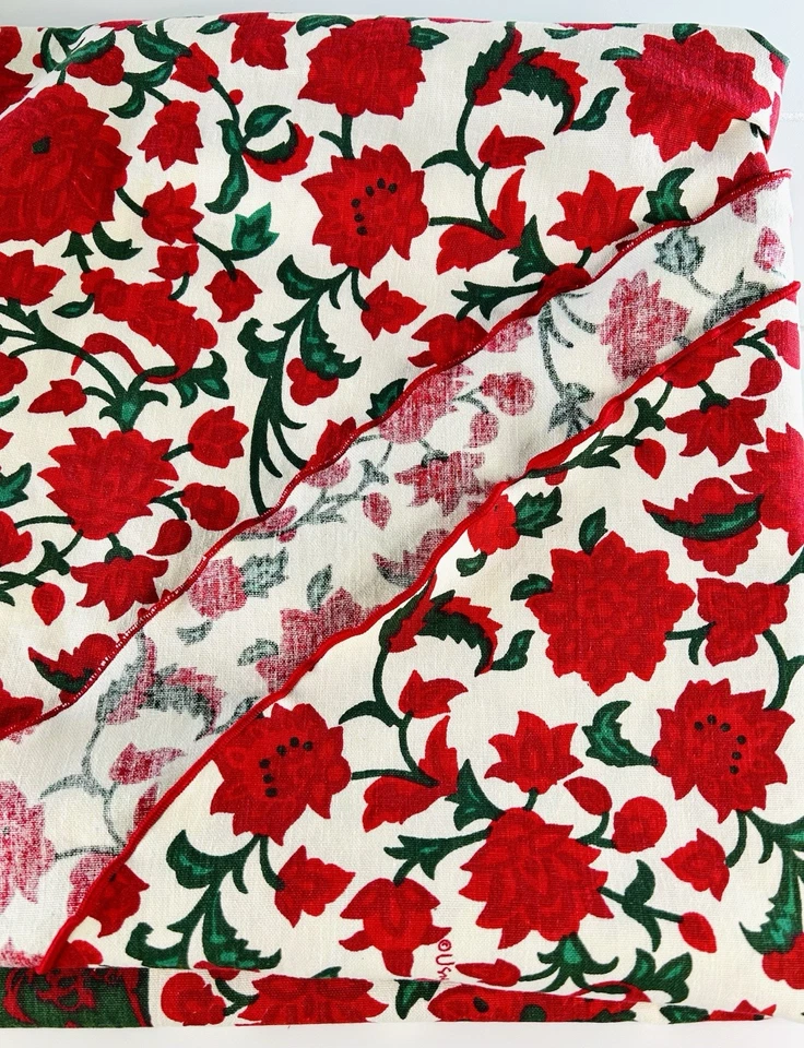 VTG Christmas Floral Tablecloth Vera Neumann Round 66” Red Green Ivory READ - Image 3 of 4