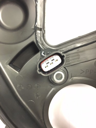 Genuine Mitsubishi OEM LOWER TIMING BELT COVER Lancer 2.0L Non-Turbo - Picture 3 of 4