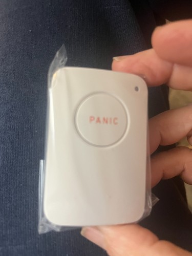 SimpliSafe Home Security System Panic Button Model PB3 White - NEW Gen3