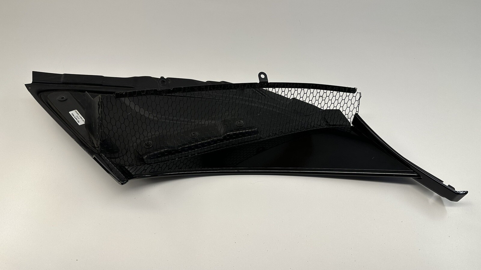 15-17 MCLAREN 650S SPIDER PASSENGER RIGHT REAR FENDER BLADE PANEL AIR VENT OEM
