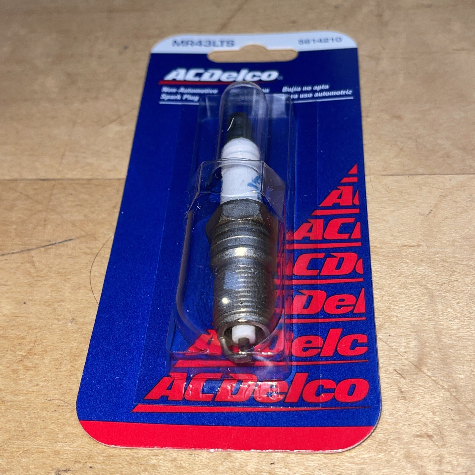 ACDELCO MARINE SPARK PLUG 8 P/N MR43LTSGM 5614210.