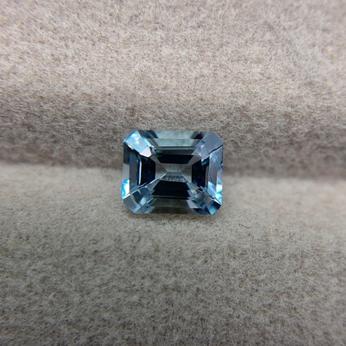 0.72 CTS_ EXCELLENT 5.9 X 5 MM OCTAGON_100 % NATURAL AQUAMARINE FROM BRAZIL