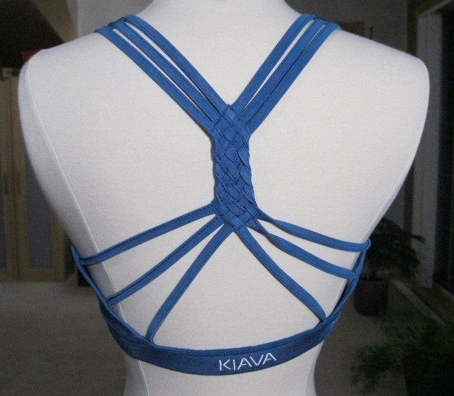kiava sports bra