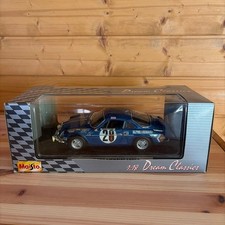 Maisto 1/18 Alpine Renault A110 Rally #20 Diecast Model Car with Case