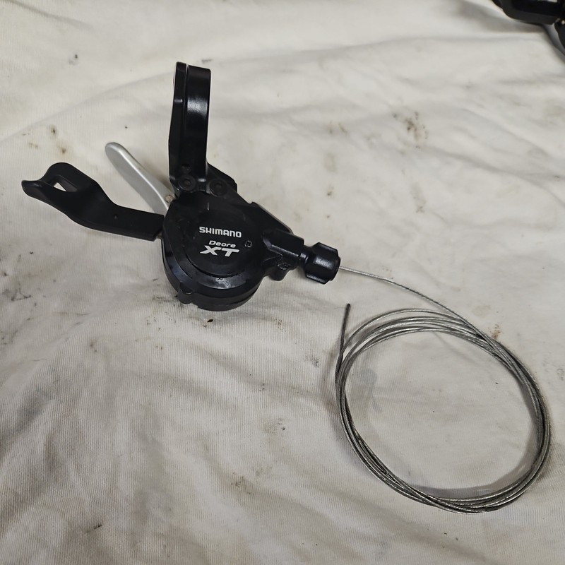 Shimano Deore XT SL-M770 9 Speed Shift Lever. RH Right hand