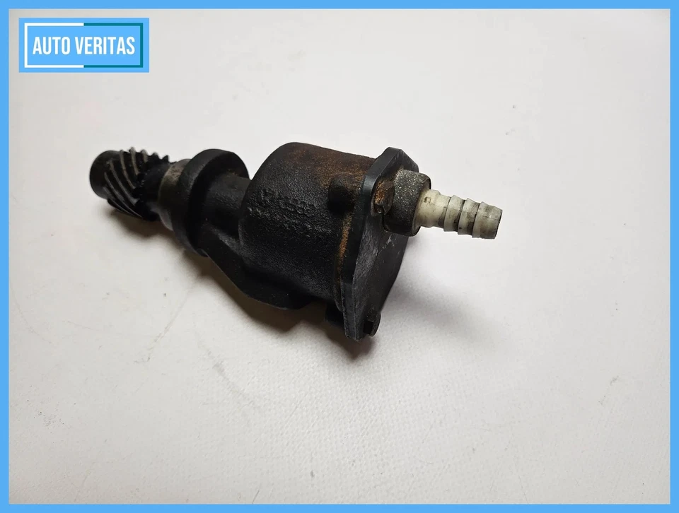 Original Audi 80 90 B3 1991 Diesel 59kW vacuum pump Vacuum pump 068145207 - Image 2 of 4