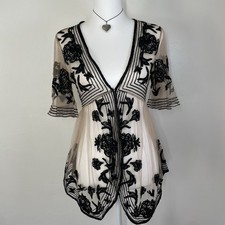 Y2K Forever 21 black and cream sheer floral Baby Doll Embroidered Blouse Size S