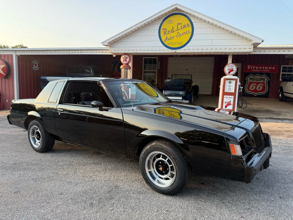 Buick Regal Grand National Turbo 1987 Foto 2 de 4