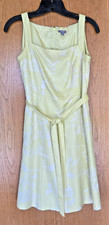  Ann Taylor Petites Silk Dress 2P light green w/White Leaf Print Beautiful