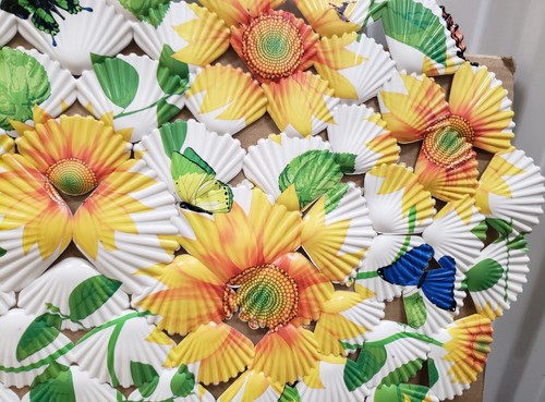 Vinyl Bathtub/Shower Mat (27"x15") SUNFLOWERS & BUTTERFLIES ON SHELLS,Bath House - Picture 11 of 13