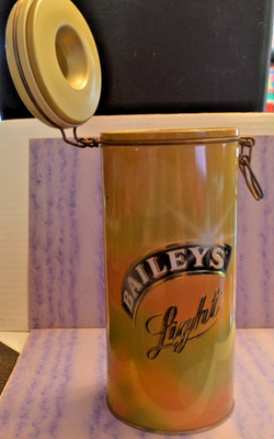 BAILEYS LIGHT Irish Cream Liquor Gift Tin Container 9-1/2'' Tall EMPTY