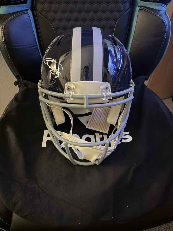 Casco Auténtico CeeDee Lamb Dallas Cowboys Firmado Riddell Cowboy Joe Speed Foto 3 de 4
