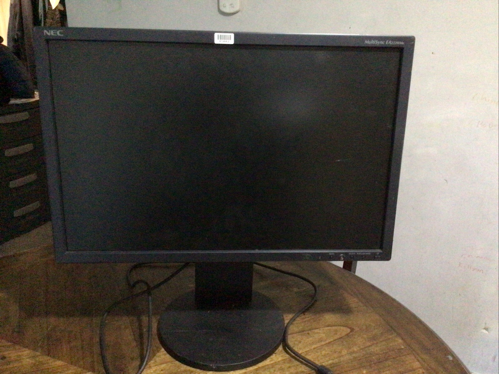 Picture 8 of 24