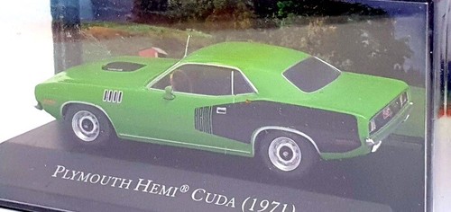 Altaya 1/43 Scale 28525A - 1971 Plymouth Hemi Cuda - Green/Black - Picture 3 of 5