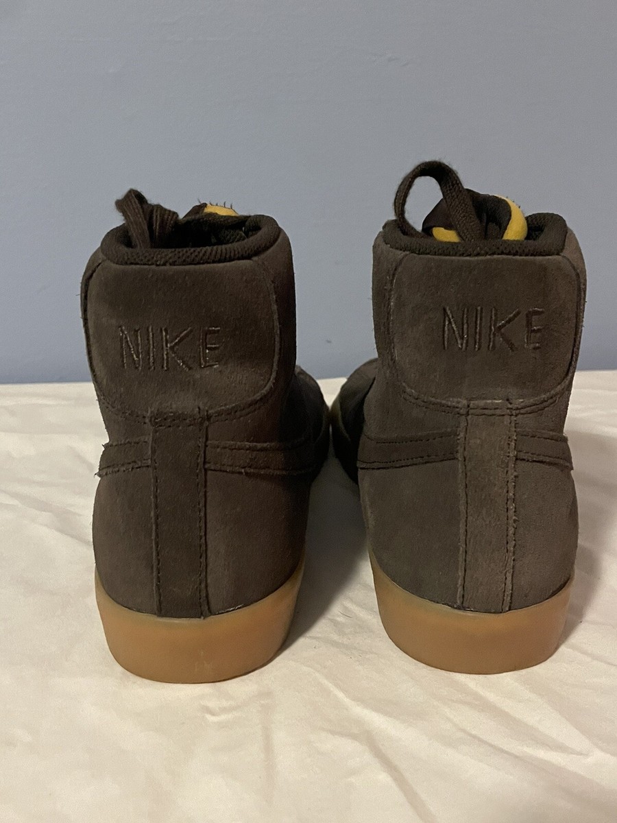 Size 8.5 - Nike Blazer Mid 77 Suede Velvet Brown Size 8.5 - Nike Blazer Mid 77 Suede Velvet Brown
