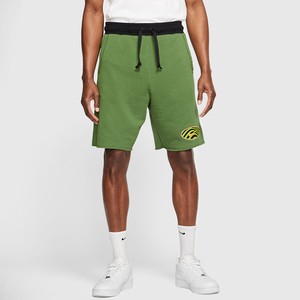 nike catching air alumni shorts