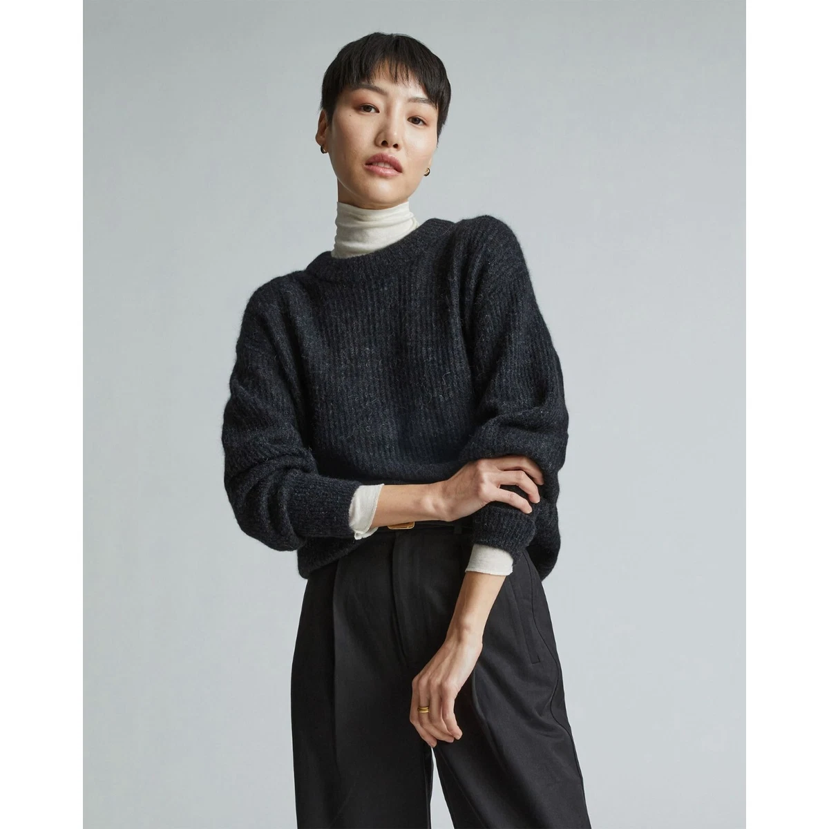 Everlane Womens The Alpaca Crew Neck Sweater Heathered Black S eBay