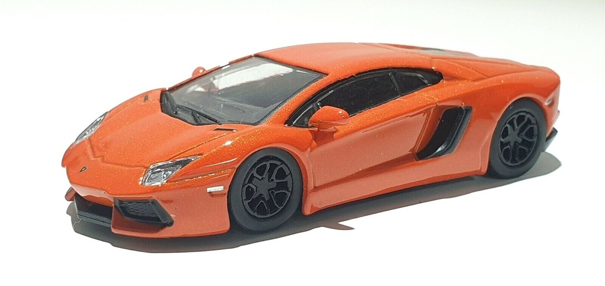 1/64 Kyosho LAMBORGHINI AVENTADOR LP 700-4 ORANGE diecast