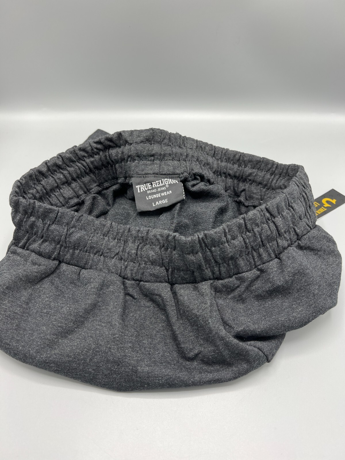 MENS SIZE LARGE TRUE RELIGION CHARCOAL GRAY/GOLD LOUNGE SHORTS W/POCKETS - NWT thumbnail 4