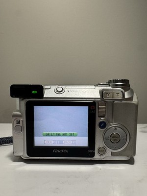 Fujifilm Finepix E Series E510 5.2MP Digital Camera - Silver