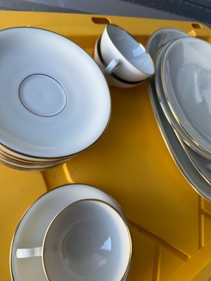 zeh scherzer bavaria germany gold lined china dishes! 38 piece set