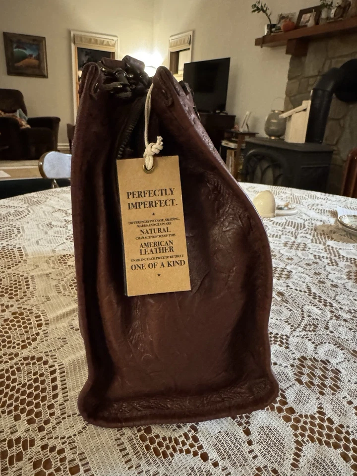 Bolso de hombro American Leather Co Lenox triple entrada marrón en relieve nuevo con etiquetas Foto 3 de 4