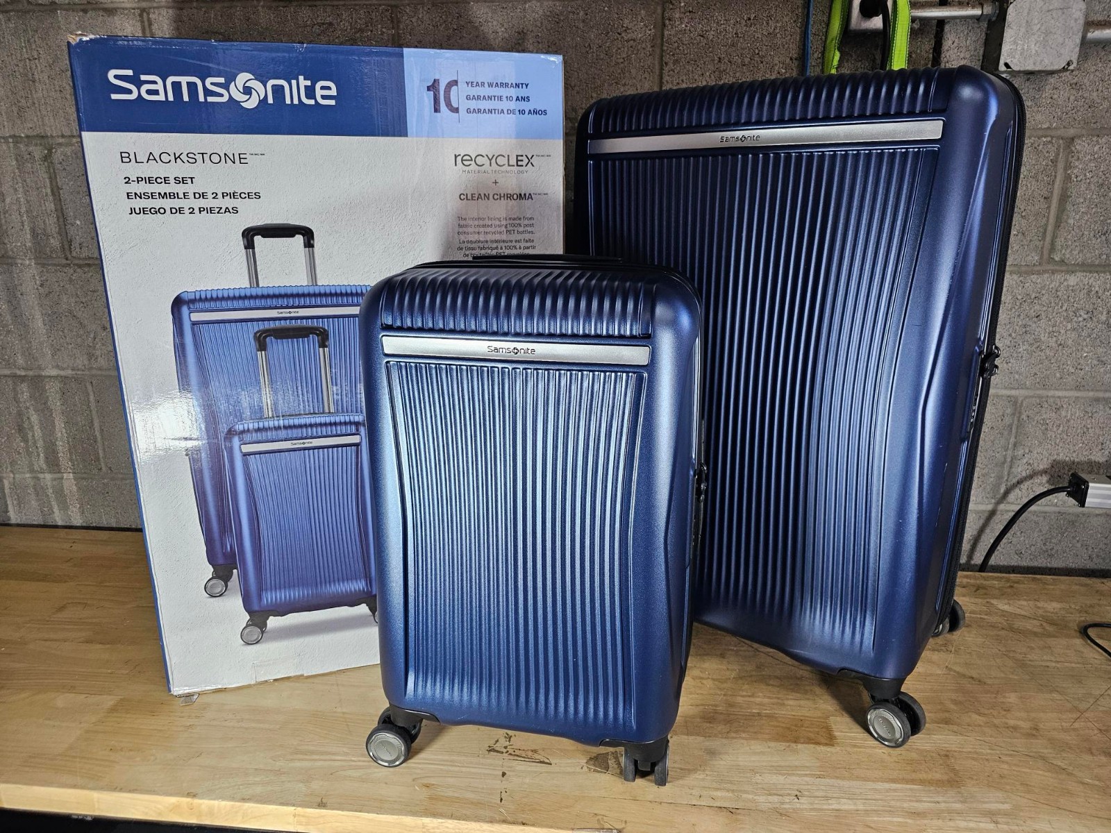 Suitcase Set Checked & Carryon