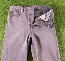 Levis Women's Size 26 Wedgie Straight Premium Jeans Grey High Rise Button Fly