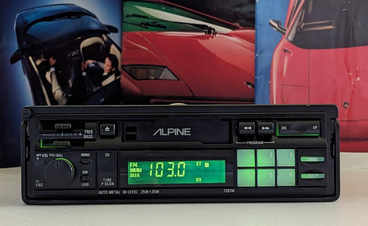 ALPINE 7281M Car AM/FM Tape car Radio - Made in Japan +