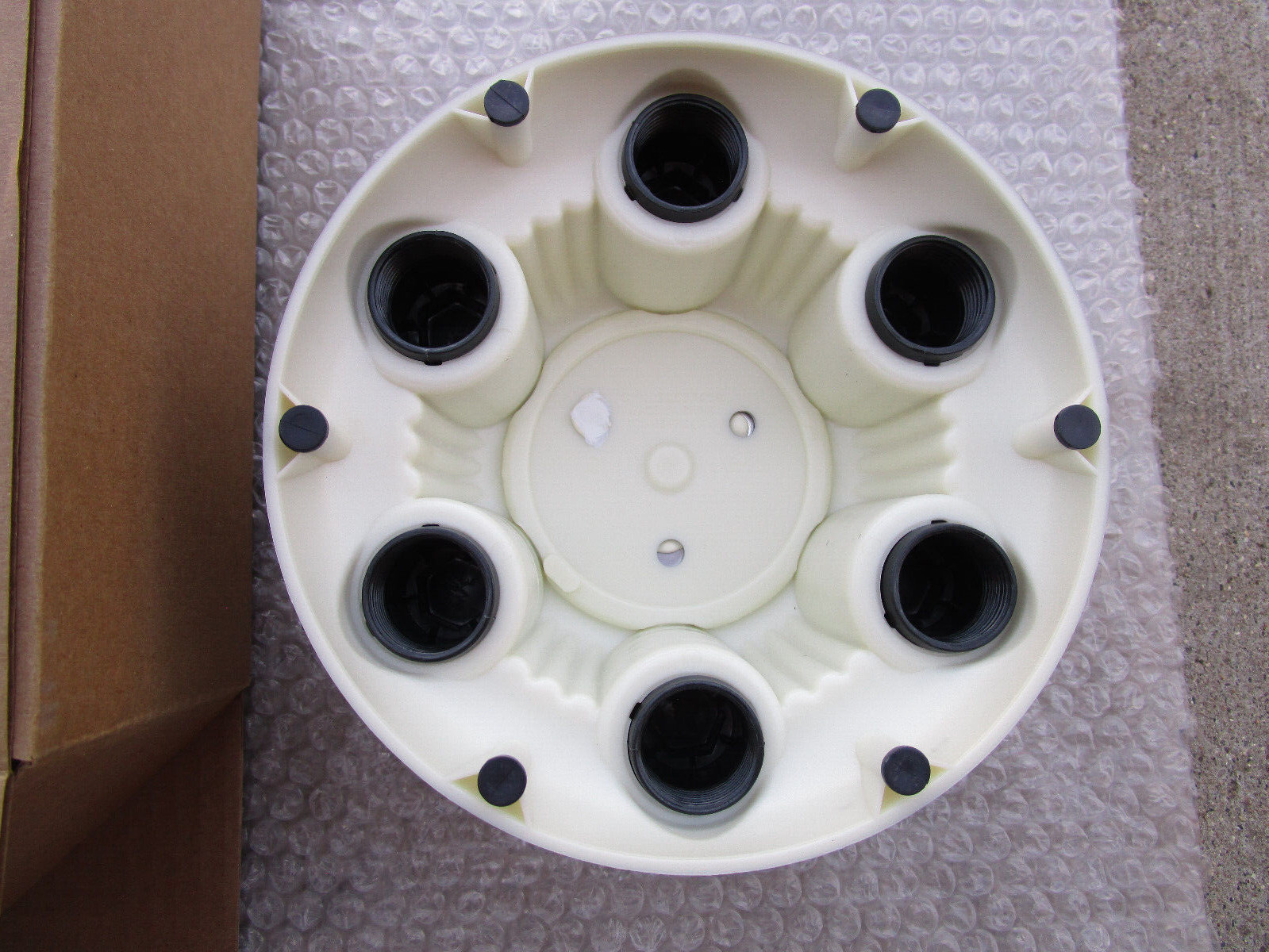 14 20 CHEVY 17'' INCH WHEEL CENTER HUB CAP SILVER W/ LUG NUT COVERS