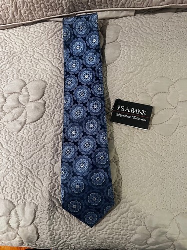 JOS. A. BANK Signature Collection Cravatta Uomo Seta Navy Geometrica Nuova con etichette $99,50 - Foto 2 di 8