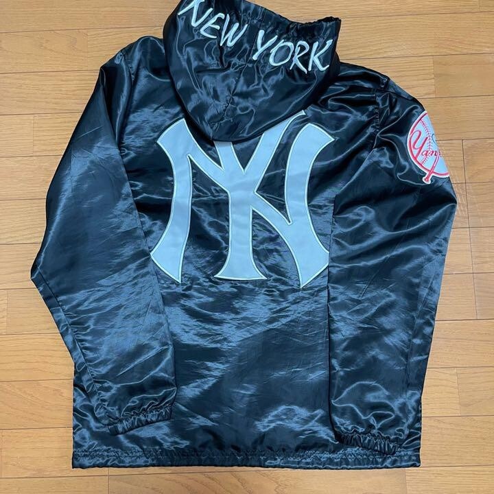 Supreme New York Yankees Jacket SS15 Majestic NY Satin Hooded USED 