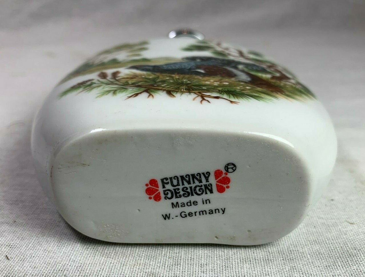 VTG Funny Design W. Germany Bottle Flask Pheasant milk glass cork metal