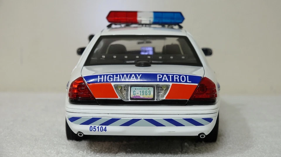 1/18 Arizona State PD 2001 Ford Crown Victoria Lights and Siren SEE DESCRIPTION! - Image 4 of 4