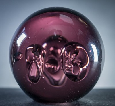 Große Amethyst lila Kunst Glas Kugel 8,5 cm Briefbeschwerer Kugel Deko 1148 g